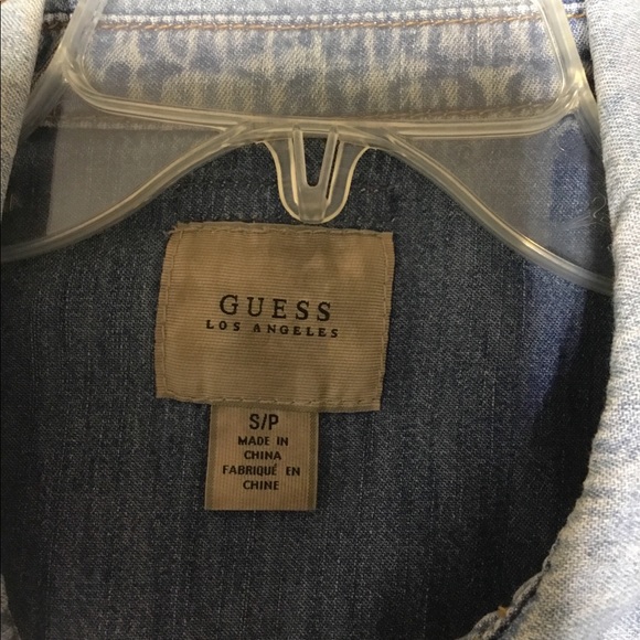 GUESS Jean jacket with waist adjustment - Picture 3 of 8